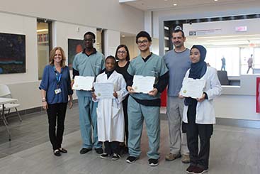 STEAM Partnership with the EMSB: Students return to Research Institute to showcase projects to scientists STEAM Partnership with the EMSB: Students return to Research Institute to showcase projects to scientists