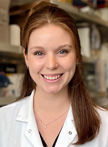 Sarah Maritan, a trainee in the Cancer Research Program, RI-MUHC (Supervisor: Peter Siegel, PhD)