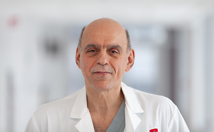 Dr Peter Metrakos