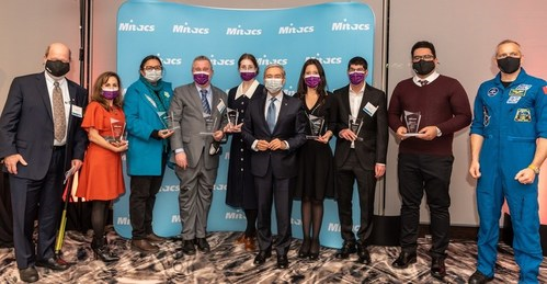 The 2021 Mitacs Awards winners pictured with Mitacs PDG John Hepburn, Minister François-Philippe Champagne and Astronaut, Canadian Space Agency David Saint-Jacques. From left to right: John Hepburn, Arij Al Chawaf, Moneca Sinclaire, Raymond Spiteri, Sophie Charron, Minister François-Philippe Champagne, Prisca Bustamante, Adam Schachner, Seyyedarash Haddadi, David Saint-Jacques. Lisa (Diz) Glithero, not pictured. (Photo: CNW Group/Mitacs Inc., captured by Bytown Video Productions)