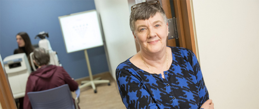 Christina Wolfson, Ph. D., est scientifique senior dans le Programme en réparation du cerveau et en neurosciences intégratives à l'Institut de recherche du CUSM, et elle mène ses recherches au Centre de recherche évaluative en santé